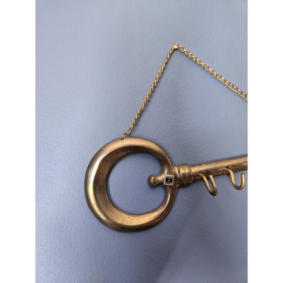 Skeleton Key Solid Brass Key Hook Hanger Made in India Vtg Functional Wall Art - Picture 3 of 7